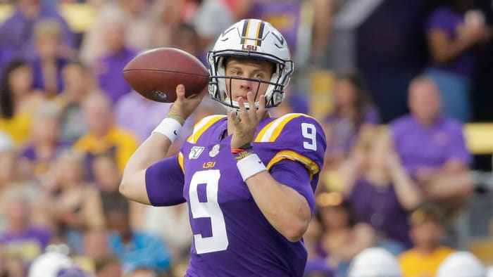 Joe Burrow LSU Heisman trophy 2019